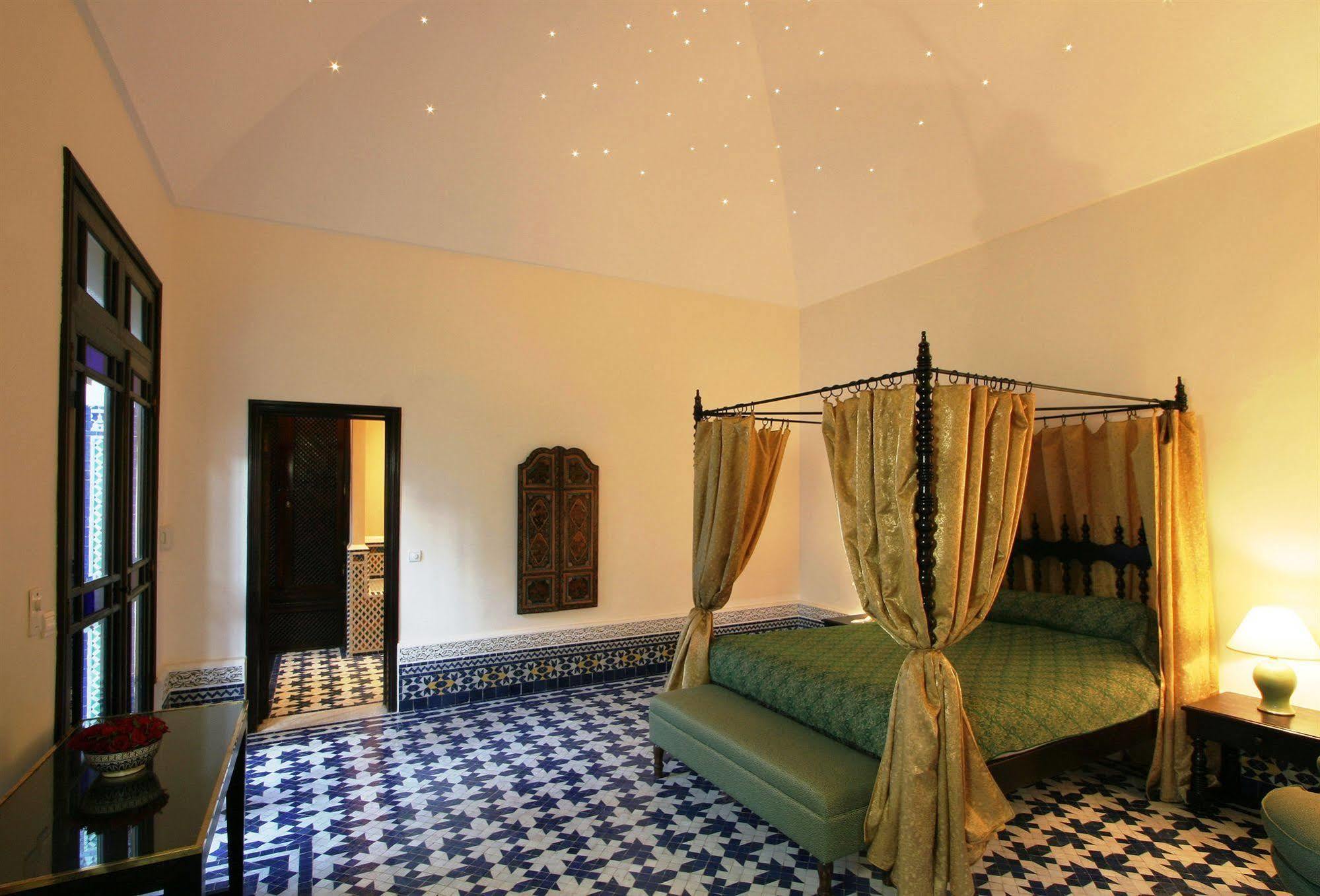 Riad Misbah Fez Bagian luar foto